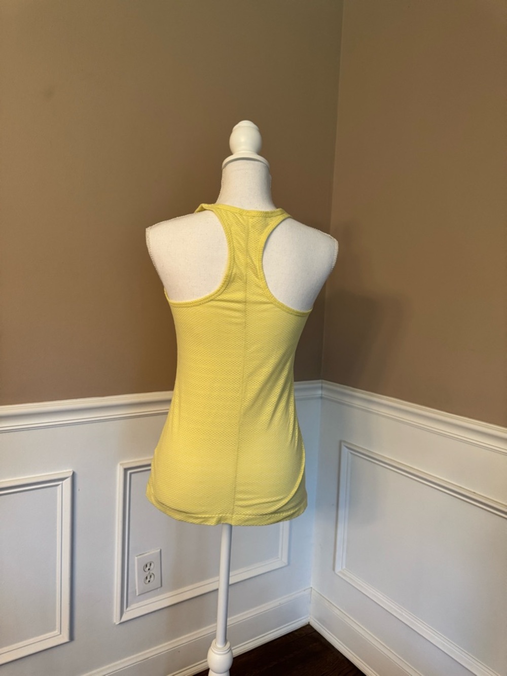 GAP Yellow Racerback Tank Top - Picture 3 of 8